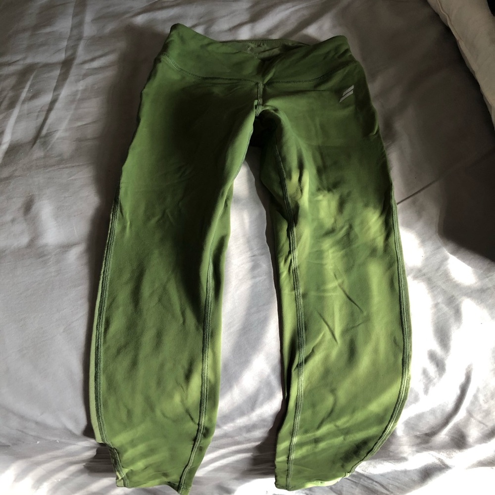 Size XS DoYouEven Pocket Leggings Army Green